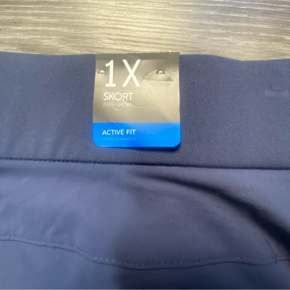 Columbia‎ Omni-Shield Navy Skort Size 1X - Picture 12 of 12